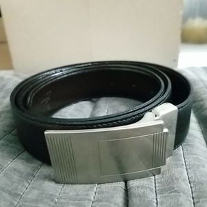 Giorgio Armani Black/Brown Belt fits (waist 28-31)